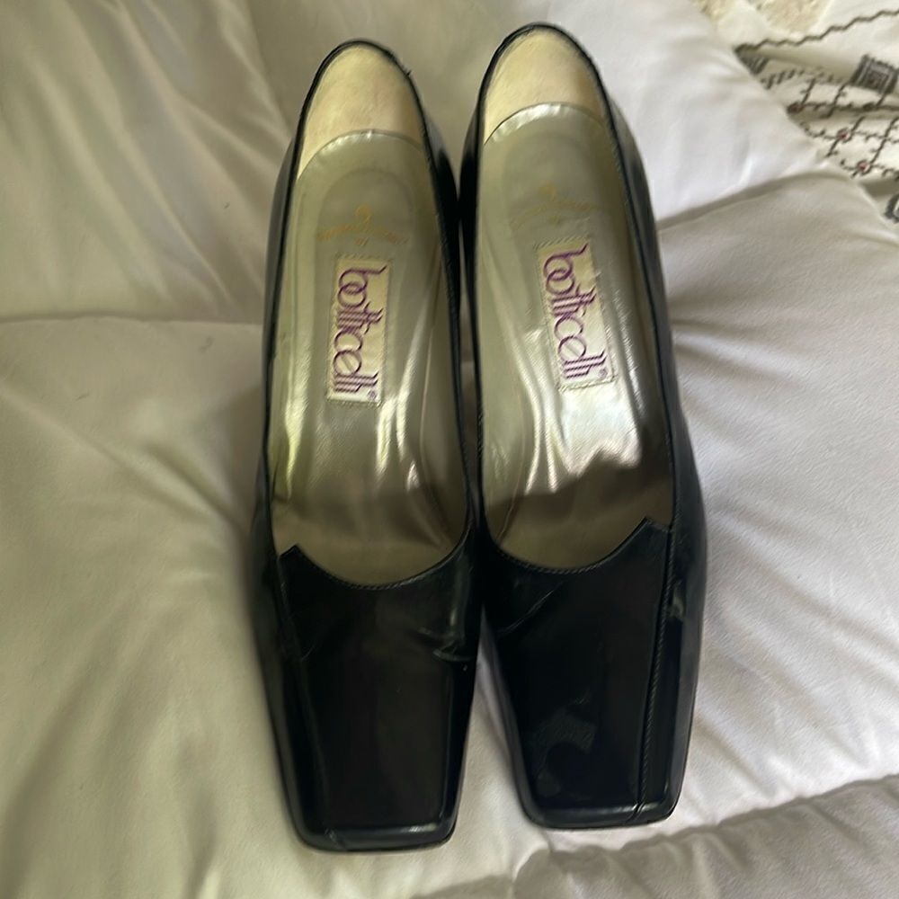 Vintage Giorgio Fabiani by Botticelli leather heels